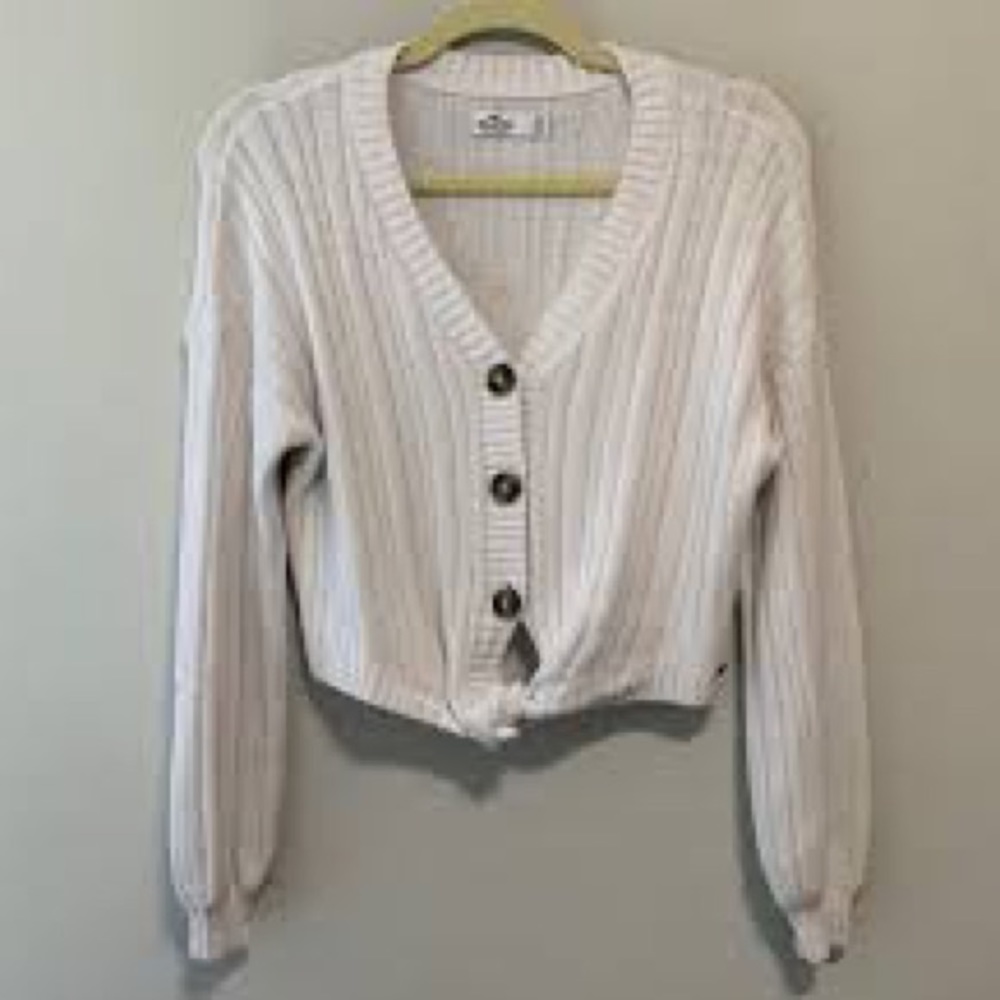 Hollister super cute white button cropped sweater with knot in the front!